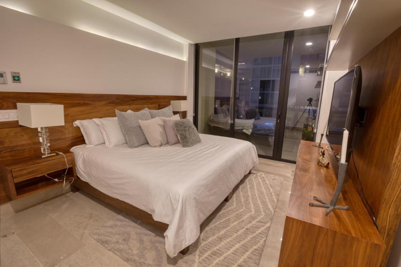 Astonishing Condo With Balcony In A Private Complex With Pool And Gym Playa del Carmen Exterior foto